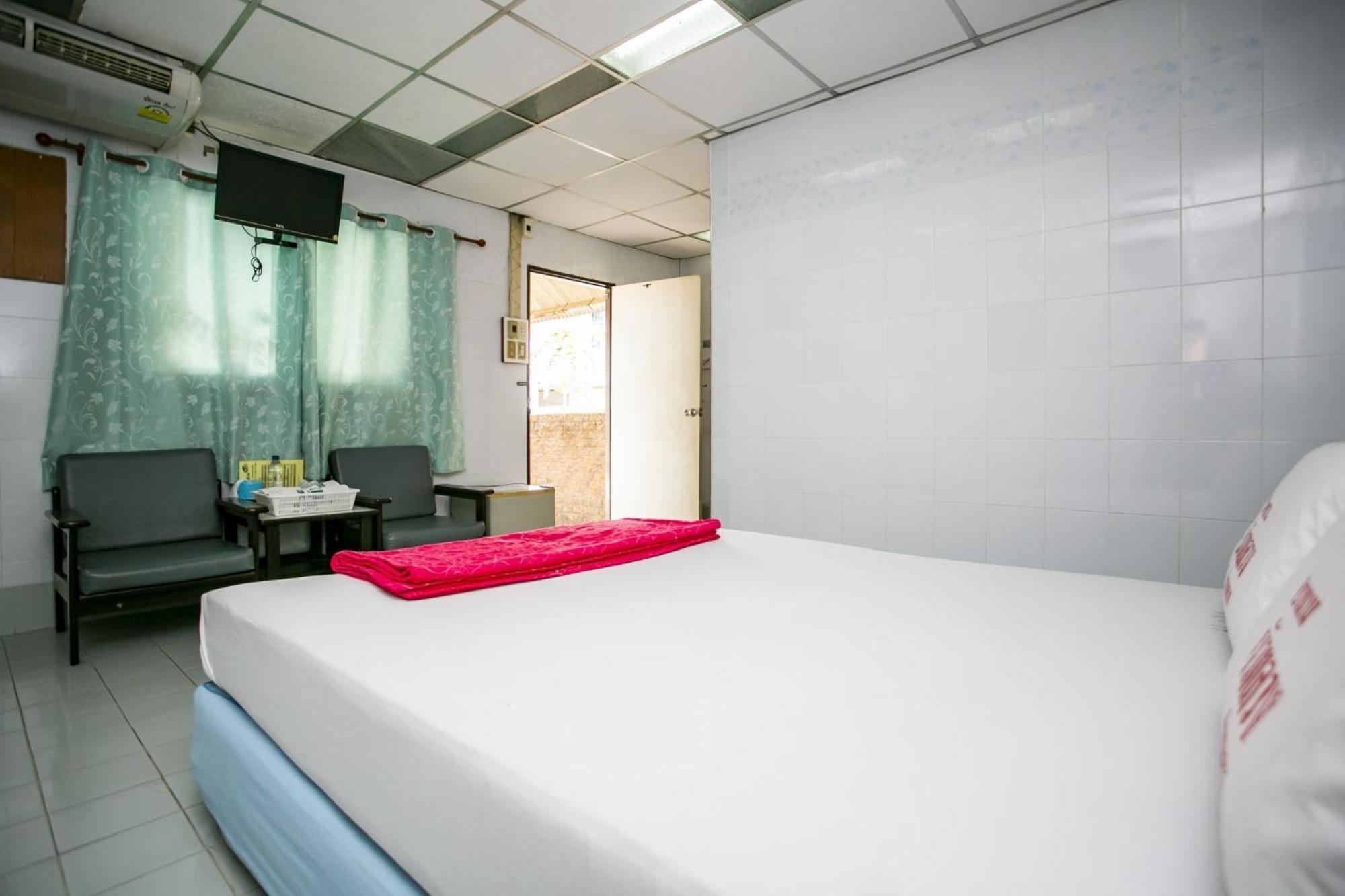 Bualuang Hotel أنغ ثونغ المظهر الخارجي الصورة