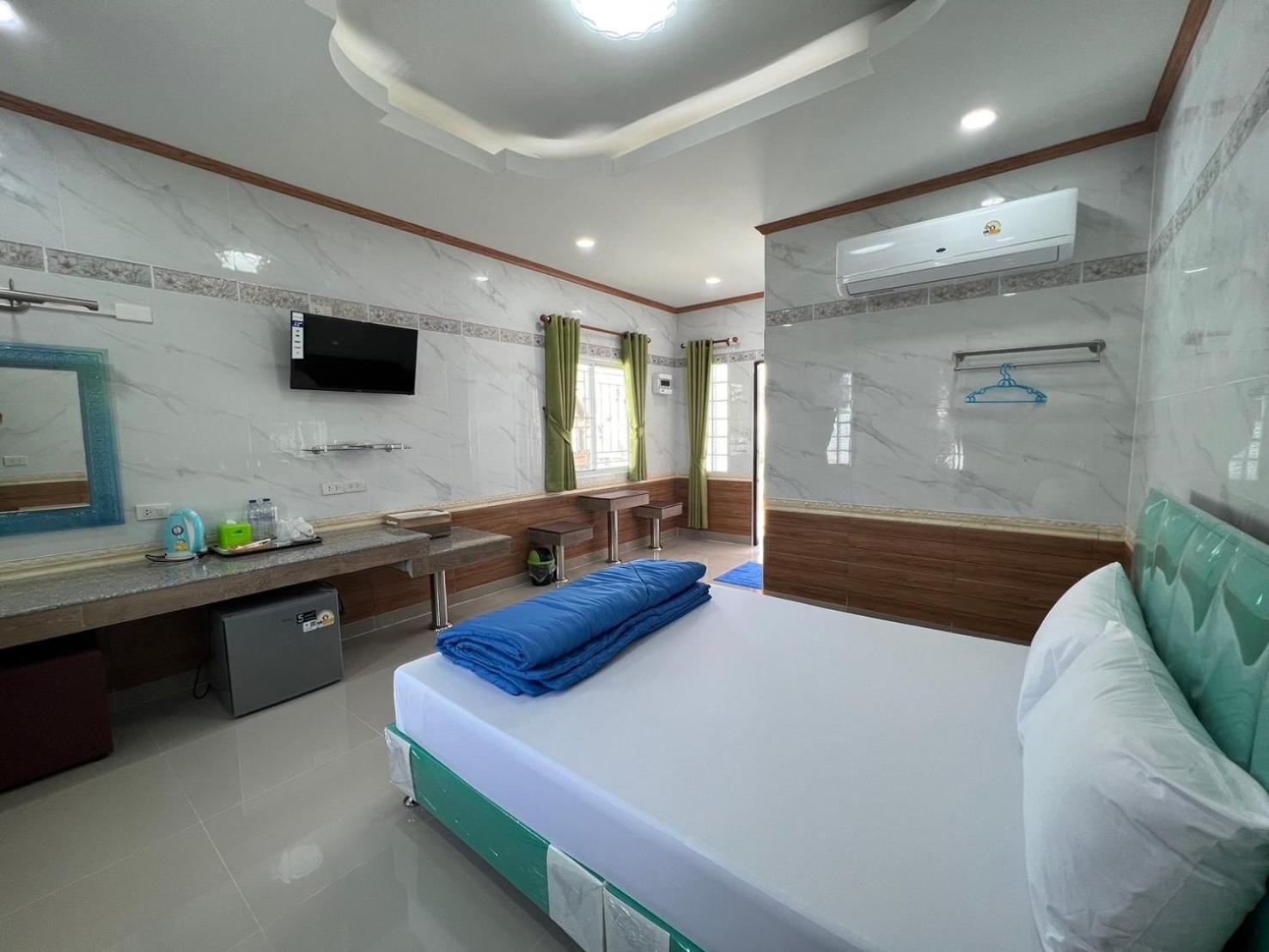 Bualuang Hotel أنغ ثونغ المظهر الخارجي الصورة