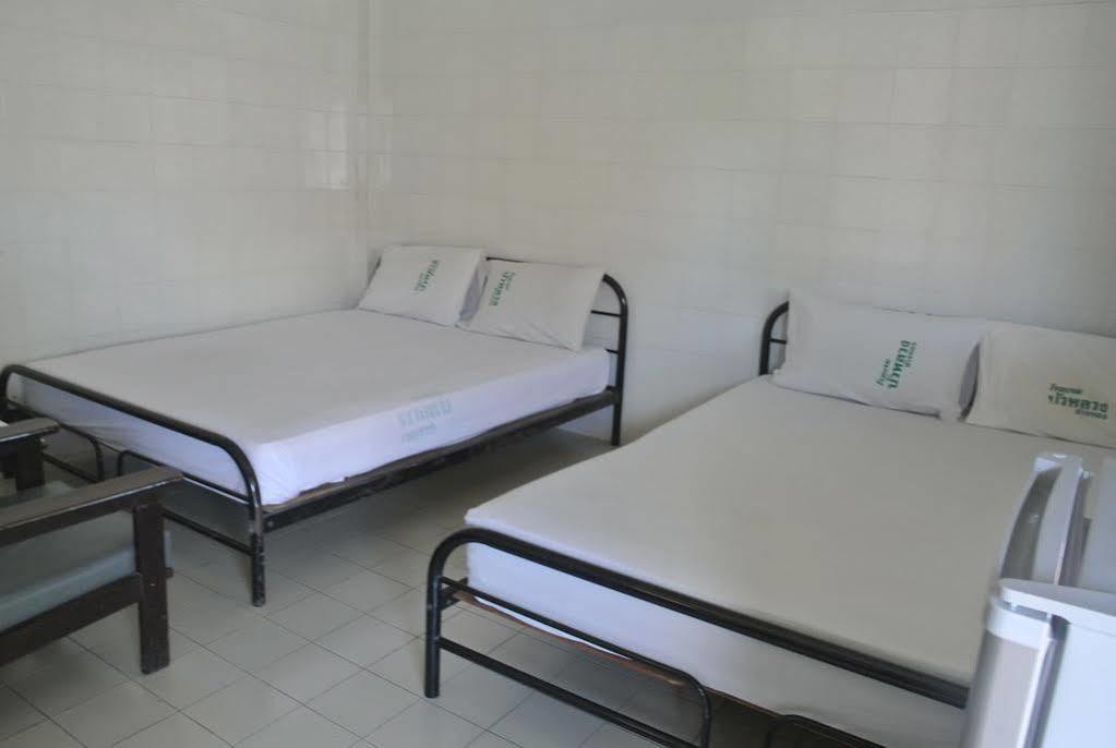 Bualuang Hotel أنغ ثونغ المظهر الخارجي الصورة